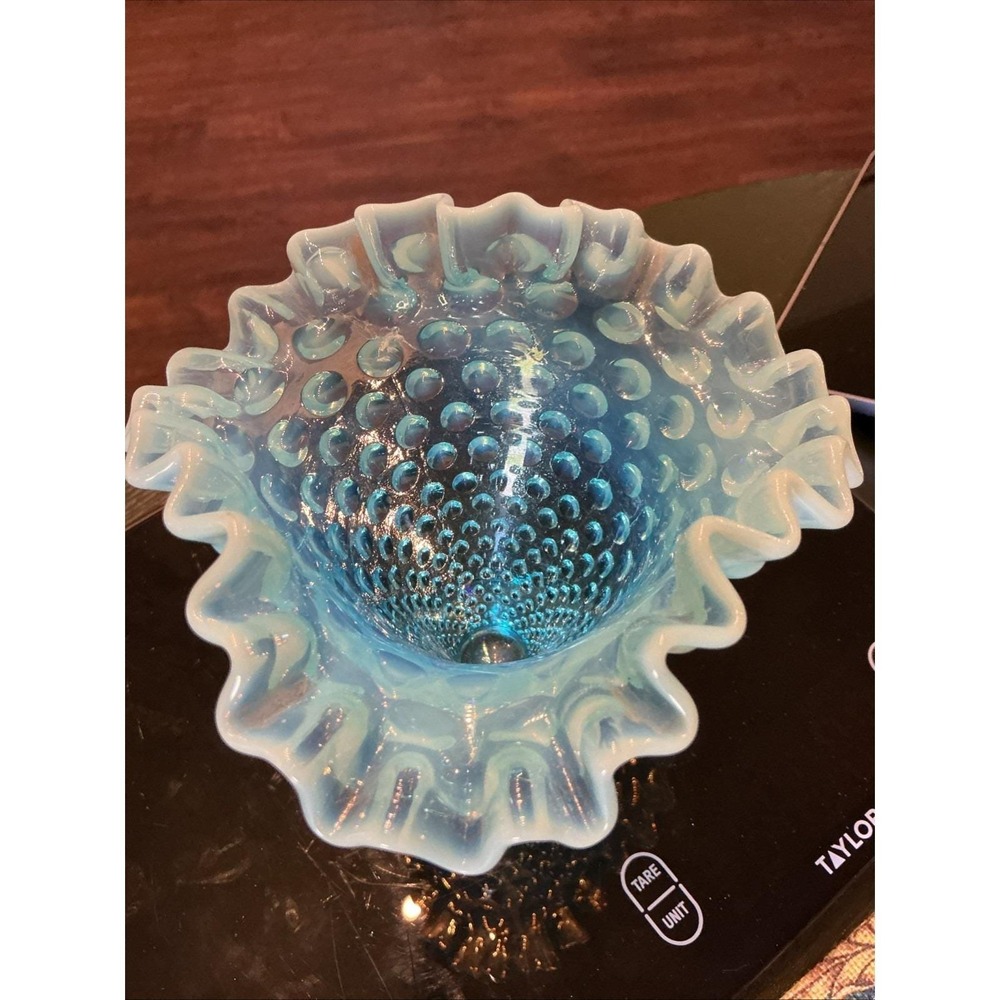 Vintage Fenton Glass 5.5" Blue Opalescent Hobnail Ruffled Trumpet Vase - Picture 3 of 10